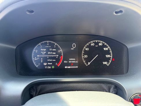 Used 2024 Honda HR-V LX image 10