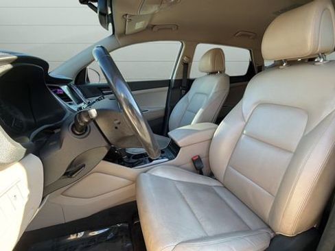 Used 2018 Hyundai Tucson SEL Plus w/ Cargo Package image 9