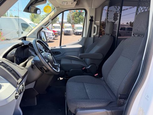 Used 2015 Ford Transit 150 XLT RWD image 15