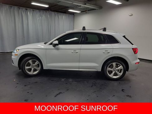 Used 2020 Audi Q5 Prestige w/ Prestige Package image 6