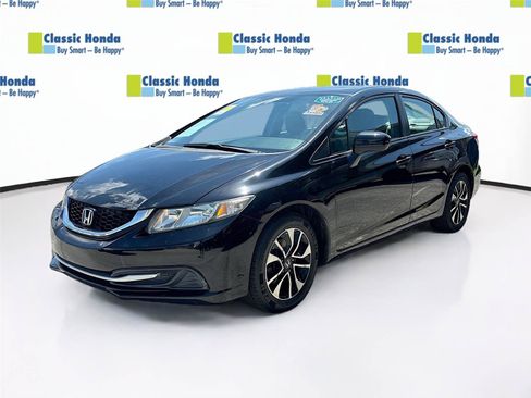 Used 2015 Honda Civic EX image 3