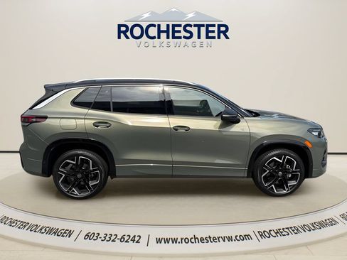 New 2026 Volkswagen Tiguan SEL R-Line AWD/4WD image 7