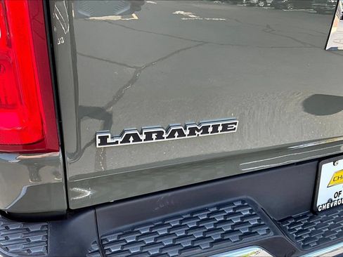Used 2026 RAM 1500 Laramie AWD/4WD image 22
