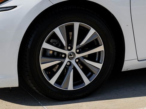 Used 2019 Lexus ES 350 image 60