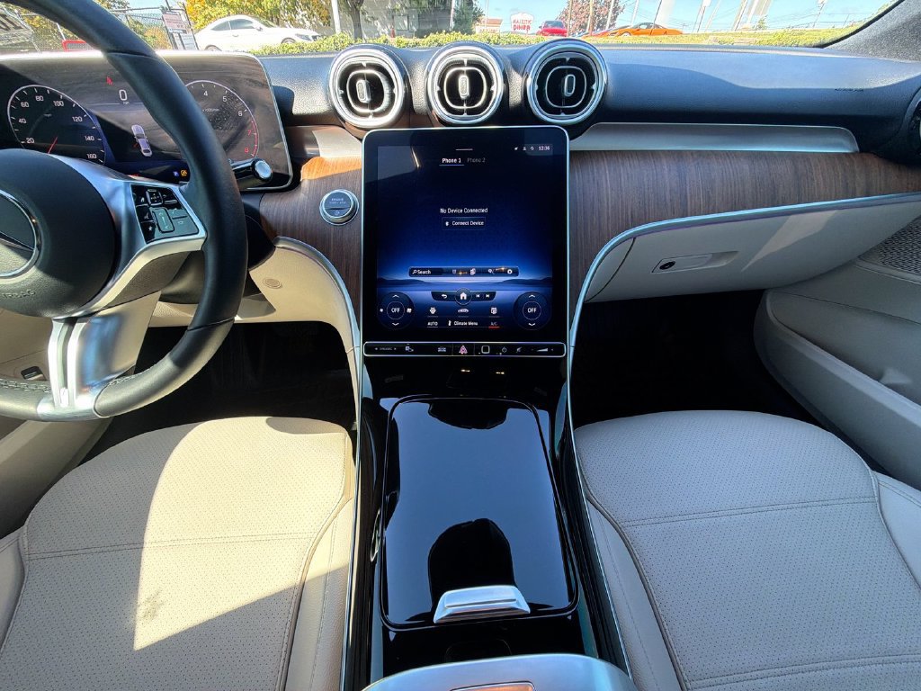 Used 2022 Mercedes-Benz C 300 4MATIC Sedan image 24