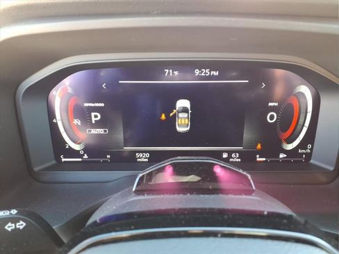 Used 2025 Nissan Rogue SL w/ Tech Package image 22