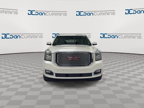 Used 2015 GMC Yukon XL Denali w/ Open Road Package AWD/4WD image 3