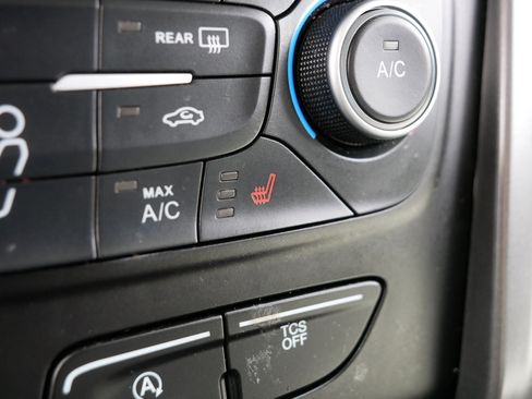 Used 2018 Ford Escape SEL image 28