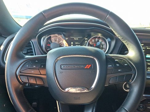 Used 2018 Dodge Challenger SXT w/ Sound Group image 19