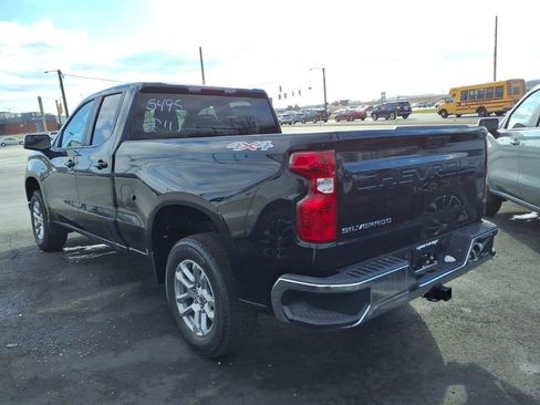 New 2026 Chevrolet Silverado 1500 LT image 3