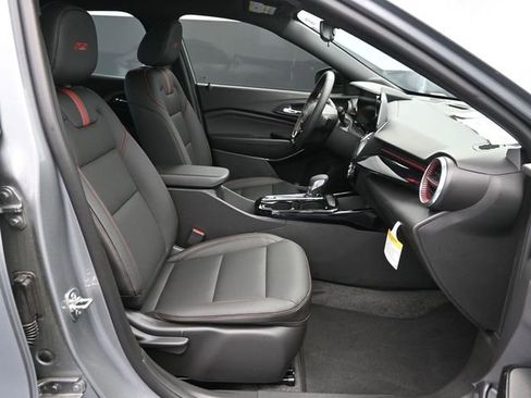 New 2026 Chevrolet Trax RS w/ Driver Confidence Package FWD image 37