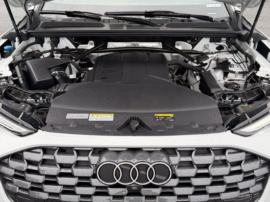 Certified 2025 Audi Q5 Premium Plus w/ Premium Plus AWD/4WD image 38