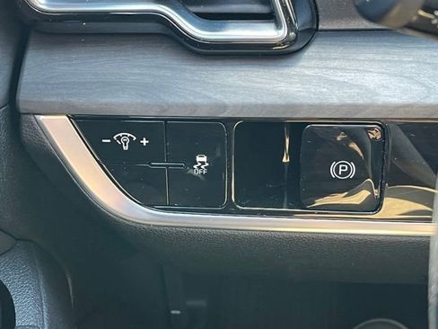Certified 2025 Kia Sportage X-Line image 33