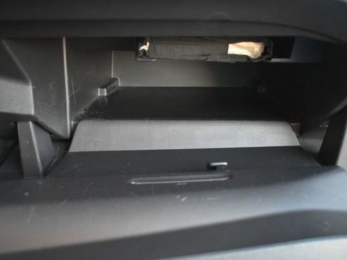 Used 2014 Ford Focus SE w/ Equipment Group 201A image 38