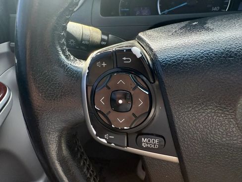 Used 2012 Toyota Camry XLE FWD image 25