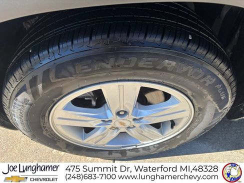 Used 2020 Chevrolet Trax LS w/ Tint and Cruise Package FWD image 9