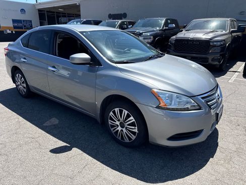 Used 2014 Nissan Sentra SV FWD image 10