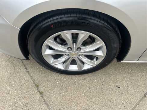 Used 2021 Chevrolet Malibu LT image 20