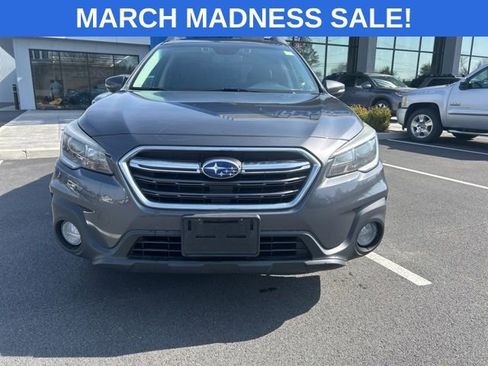 Used 2019 Subaru Outback 2.5i Limited image 3