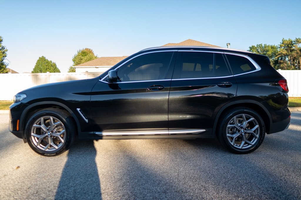 Used 2022 BMW X3 xDrive30i w/ Premium Package 2 AWD/4WD image 3