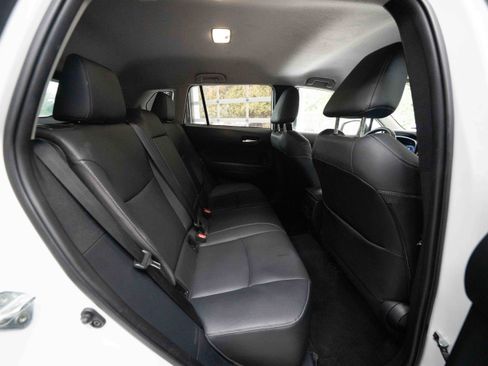 Used 2023 Toyota Corolla Cross XLE image 25
