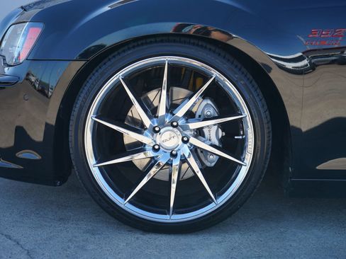 Used 2012 Chrysler 300 SRT8 image 16