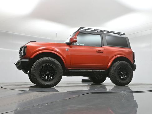 Used 2022 Ford Bronco Outer Banks image 7