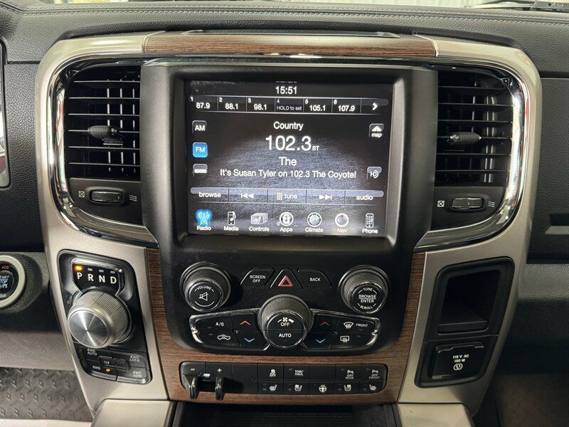 Used 2016 RAM 1500 Laramie w/ Convenience Group AWD/4WD image 10