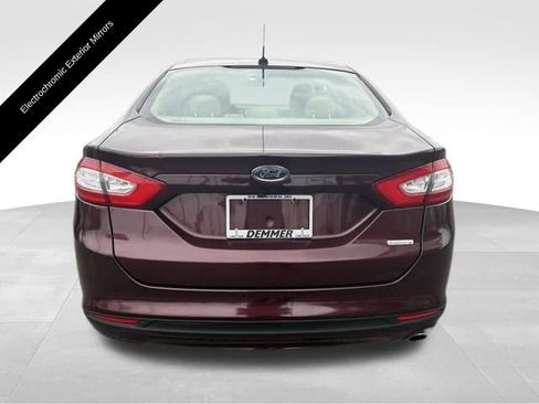 Used 2013 Ford Fusion SE image 5