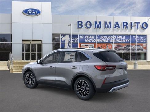 New 2026 Ford Escape SE image 4