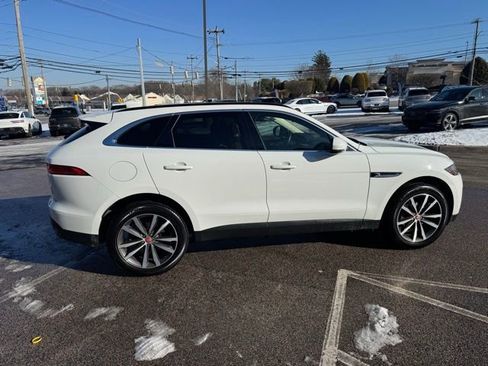 Used 2019 Jaguar F-PACE Prestige image 13