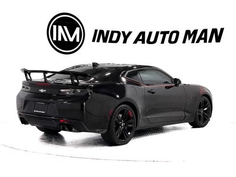 Used 2018 Chevrolet Camaro SS w/ Redline Edition RWD image 4