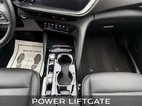 Used 2023 Buick Envision Essence image 14