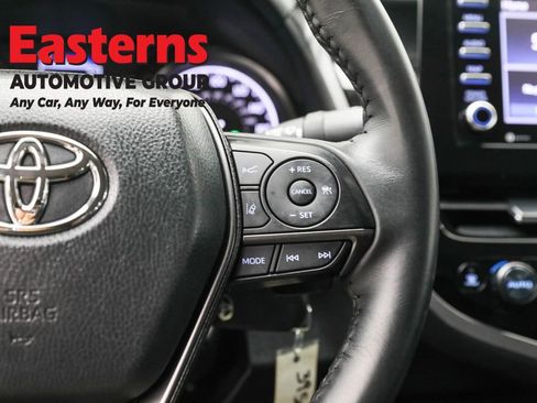 Used 2024 Toyota Camry SE image 16