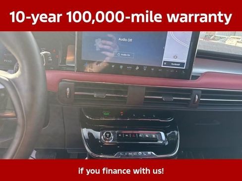 Used 2025 Lincoln Corsair Reserve AWD/4WD image 19