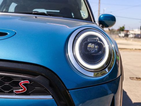 Used 2024 MINI Cooper S FWD image 11