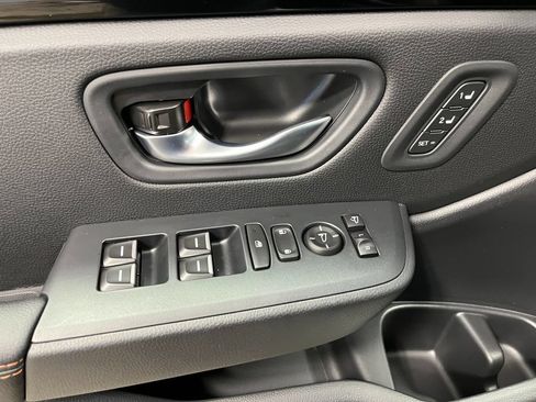 Used 2026 Honda Pilot TrailSport image 16