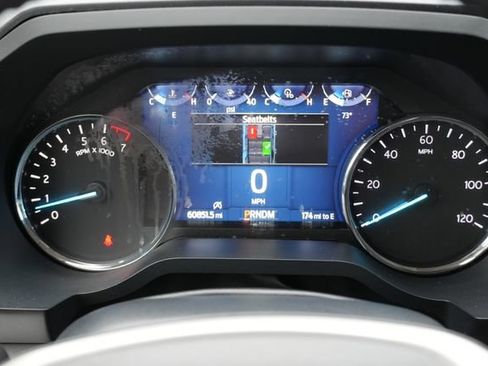 Used 2024 Ford Expedition XLT AWD/4WD image 30