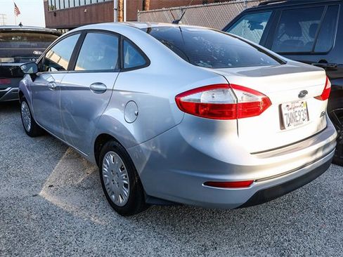 Used 2016 Ford Fiesta S image 3