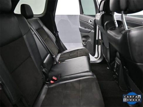 Used 2021 Jeep Grand Cherokee Laredo X image 29