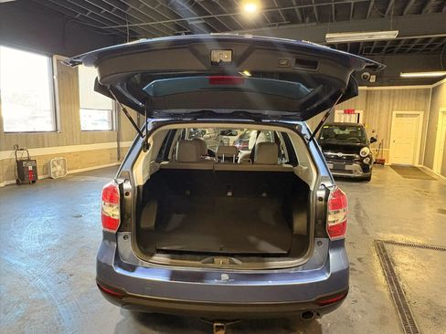 Used 2015 Subaru Forester 2.5i Limited AWD/4WD image 17