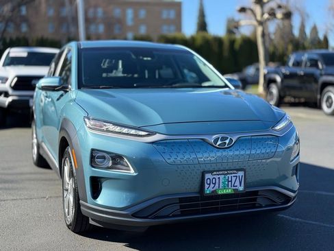 Used 2020 Hyundai Kona Limited image 7