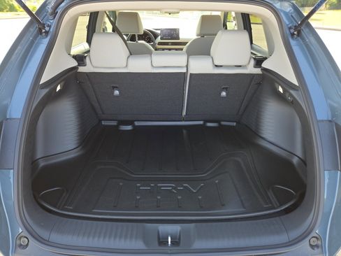 New 2026 Honda HR-V LX image 17