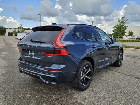 New 2026 Volvo XC60 B5 Core w/ Protection Package image 7