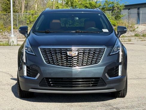 Used 2020 Cadillac XT5 Premium Luxury FWD image 3