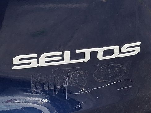 Used 2024 Kia Seltos SX w/ SX Sunroof Package AWD/4WD image 29