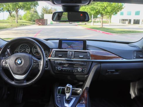 Used 2015 BMW 328i xDrive Sedan AWD/4WD image 25