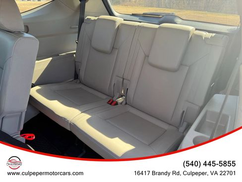 Used 2018 Volkswagen Atlas SE w/ R-Line Package image 12