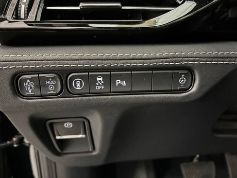 Certified 2026 Acura MDX w/ Advance Package AWD/4WD image 33