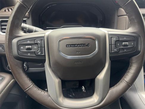 Used 2022 GMC Yukon Denali image 62